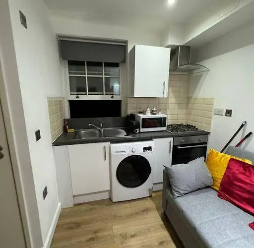 Sleep 6 - 5 Min From Camden Market Hw5