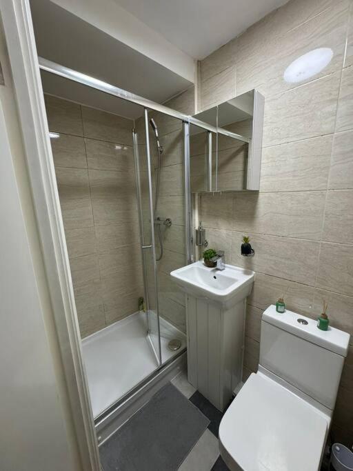 Sleep 6 - 5 Min From Camden Market Hw5 Appartement Londen